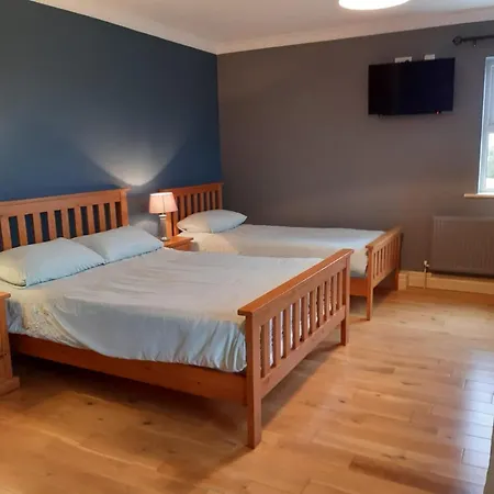Nocleg ze śniadaniem Whitethorn Lodge, Bed & Breakfast, Lackafinna