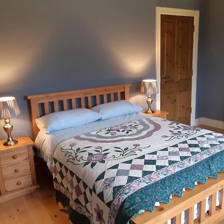 Bed and breakfast Whitethorn Lodge, Bed & Breakfast, Lackafinna