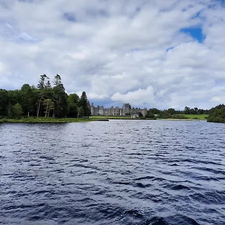 Bed and breakfast Whitethorn Lodge, Bed & Breakfast, Lackafinna