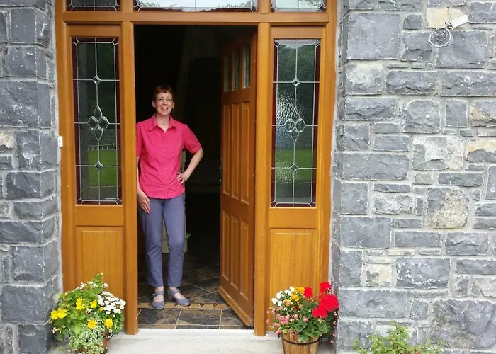 Whitethorn Lodge, Bed & Breakfast, Lackafinna